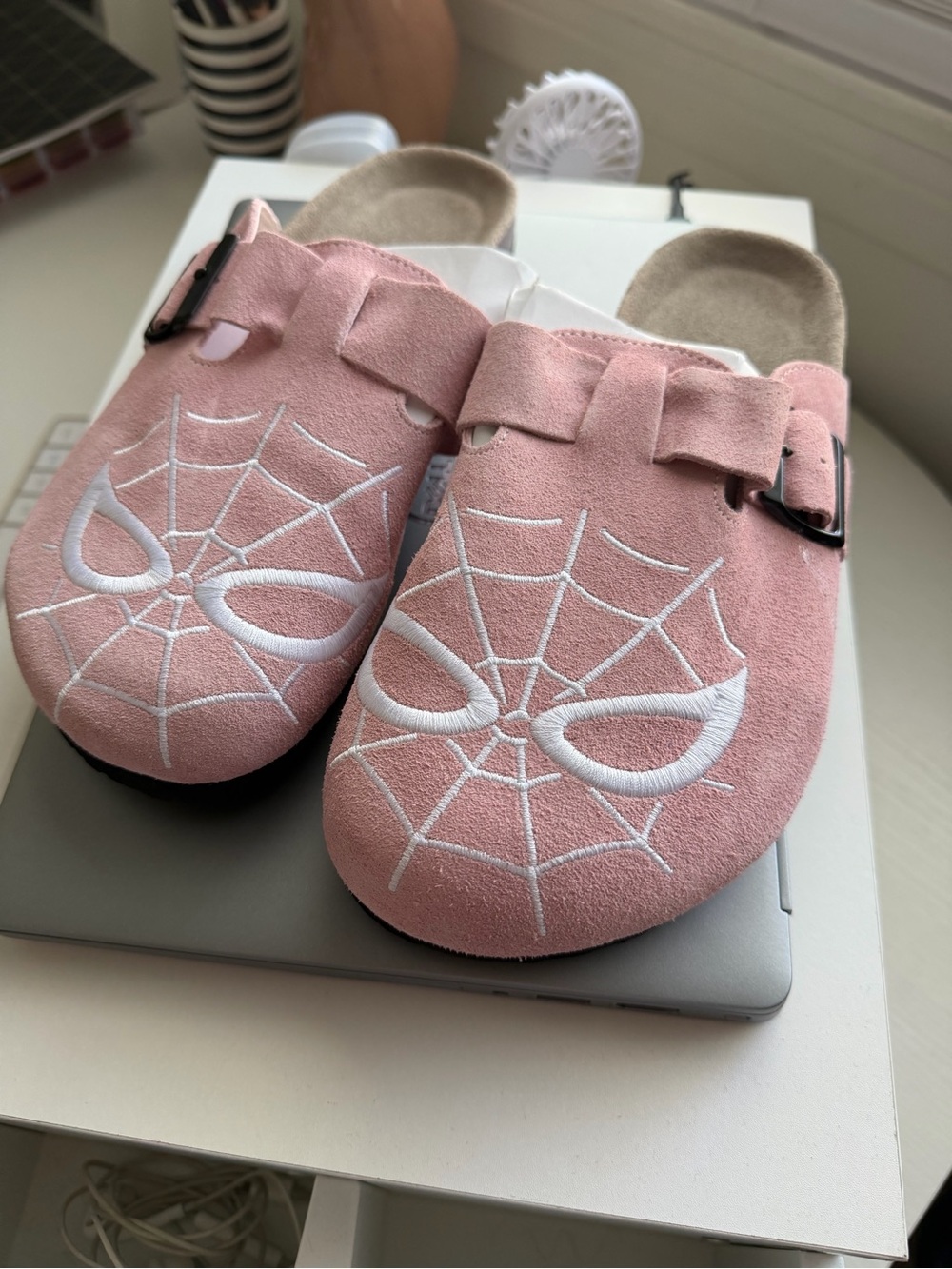 Pink Spider-Man clogs with white spiderweb design men’s 7  #spiderman #marvel